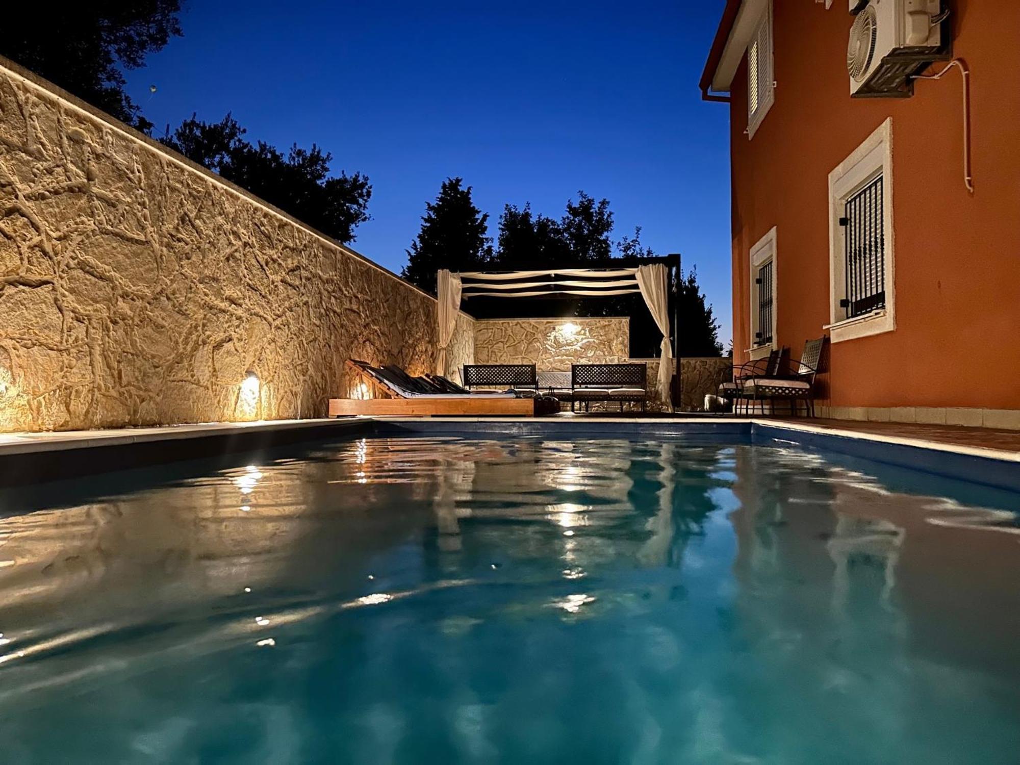 Duplex Apartment With Private Swimming Pool Преко Экстерьер фото