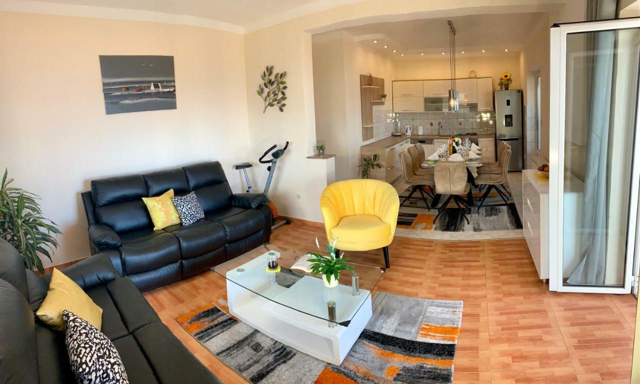 Duplex Apartment With Private Swimming Pool Преко Экстерьер фото